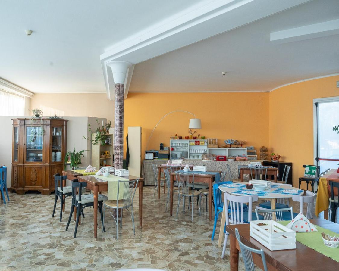 Hotel All'Oasi Paese ภายนอก รูปภาพ