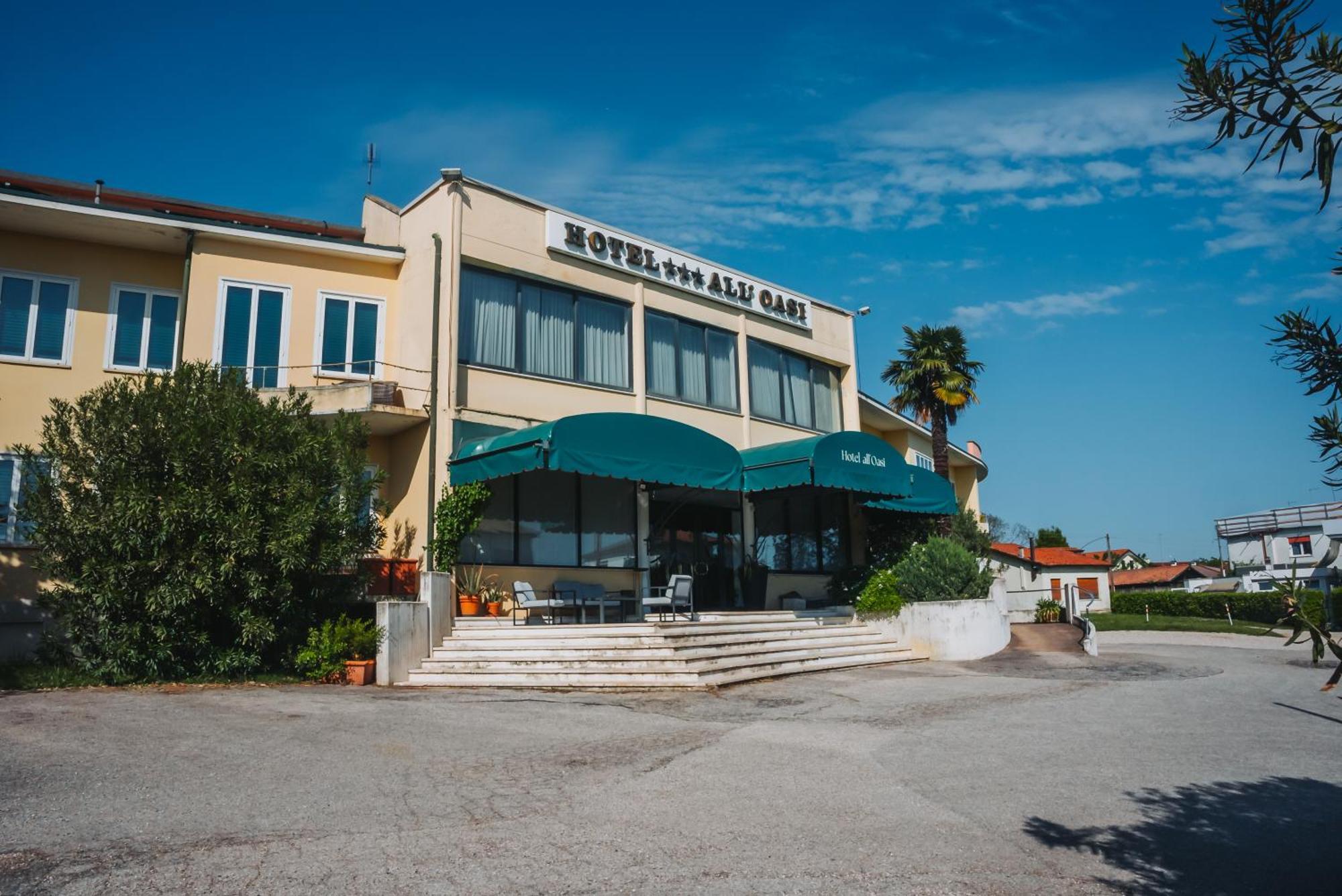 Hotel All'Oasi Paese ภายนอก รูปภาพ
