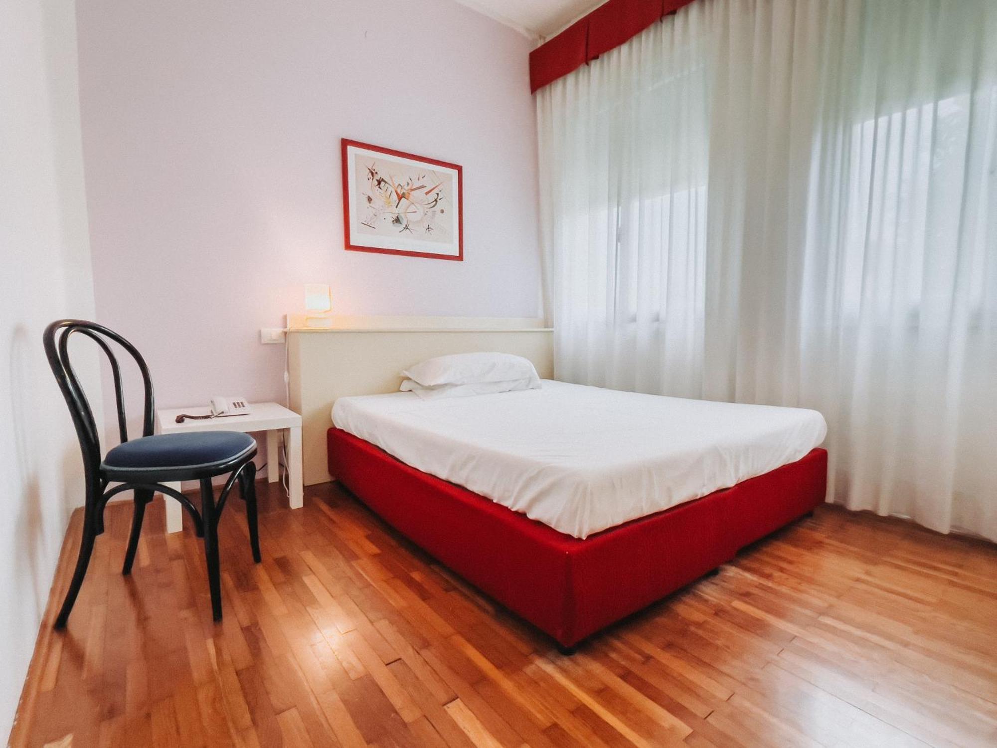 Hotel All'Oasi Paese ภายนอก รูปภาพ